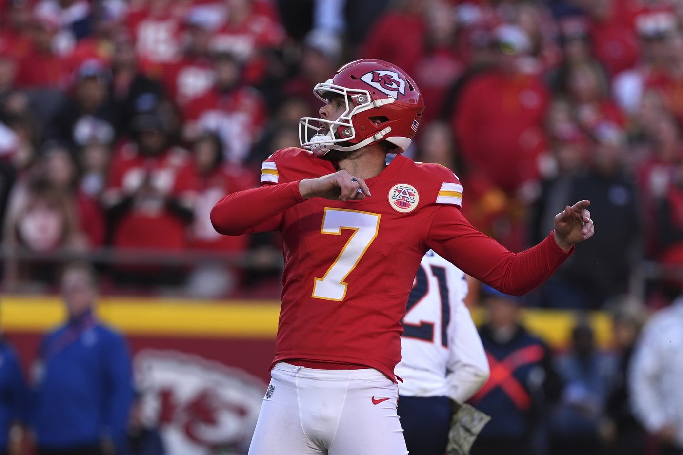 Chiefs K Harrison Butker has meniscus surgery in left, non-kicking knee, could be back this season | iNFOnews.ca Chiefs K Harrison Butker has meniscus surgery in left, non-kicking knee, could be back this season | iNFOnews.ca