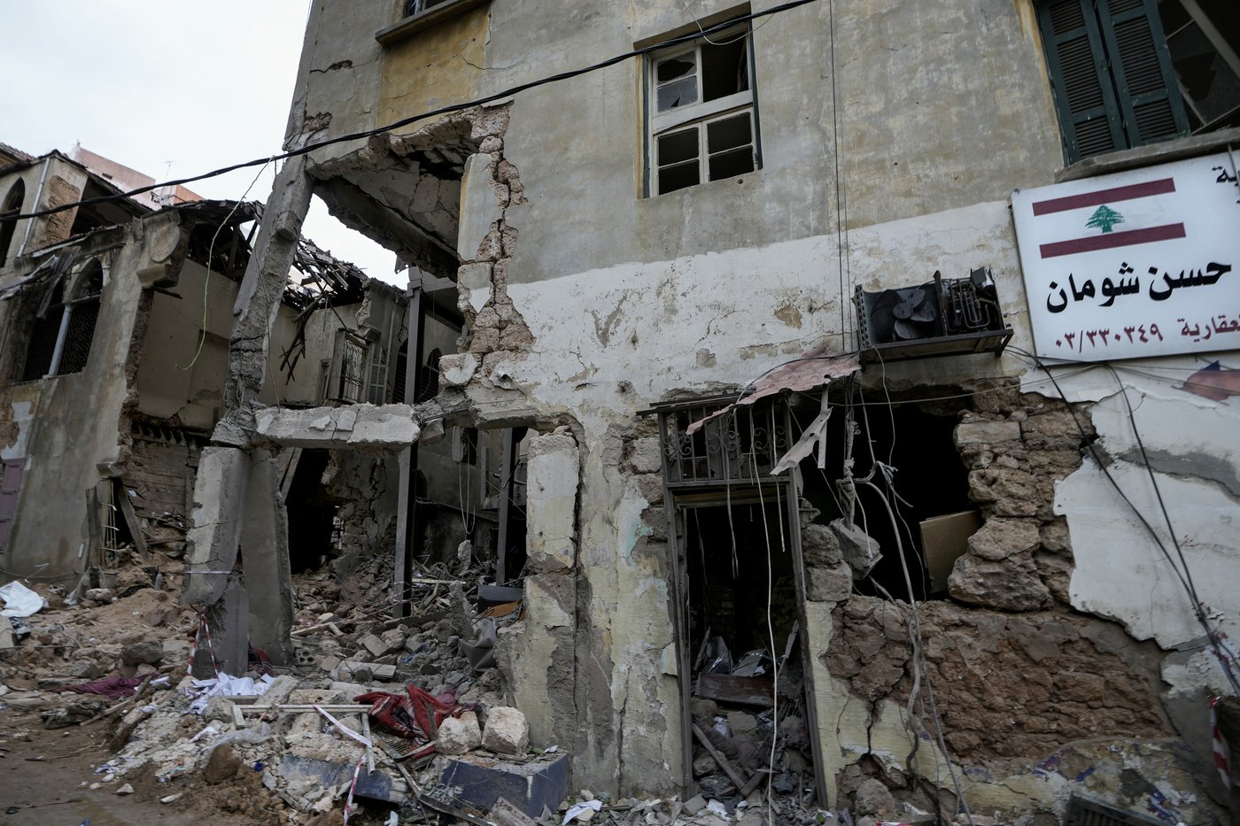 US envoy says Israel-Hezbollah truce is 'within our grasp' as Gaza food crisis worsens after looting | iNFOnews.ca US envoy says Israel-Hezbollah truce is 'within our grasp' as Gaza food crisis worsens after looting | iNFOnews.ca