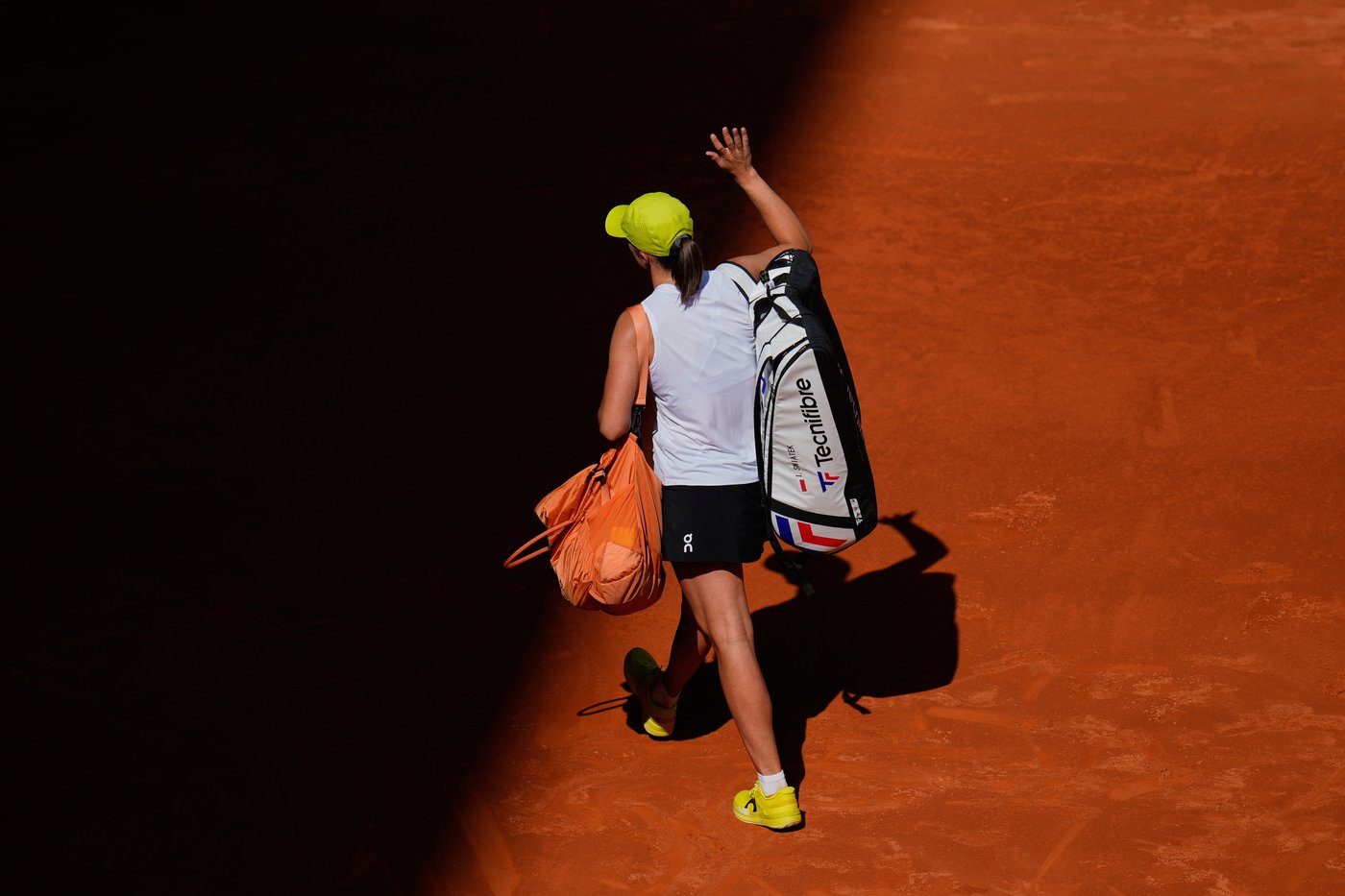 After loss in Madrid, Swiatek hopes to start 'moving better' to rebound from recent struggles | iNFOnews.ca