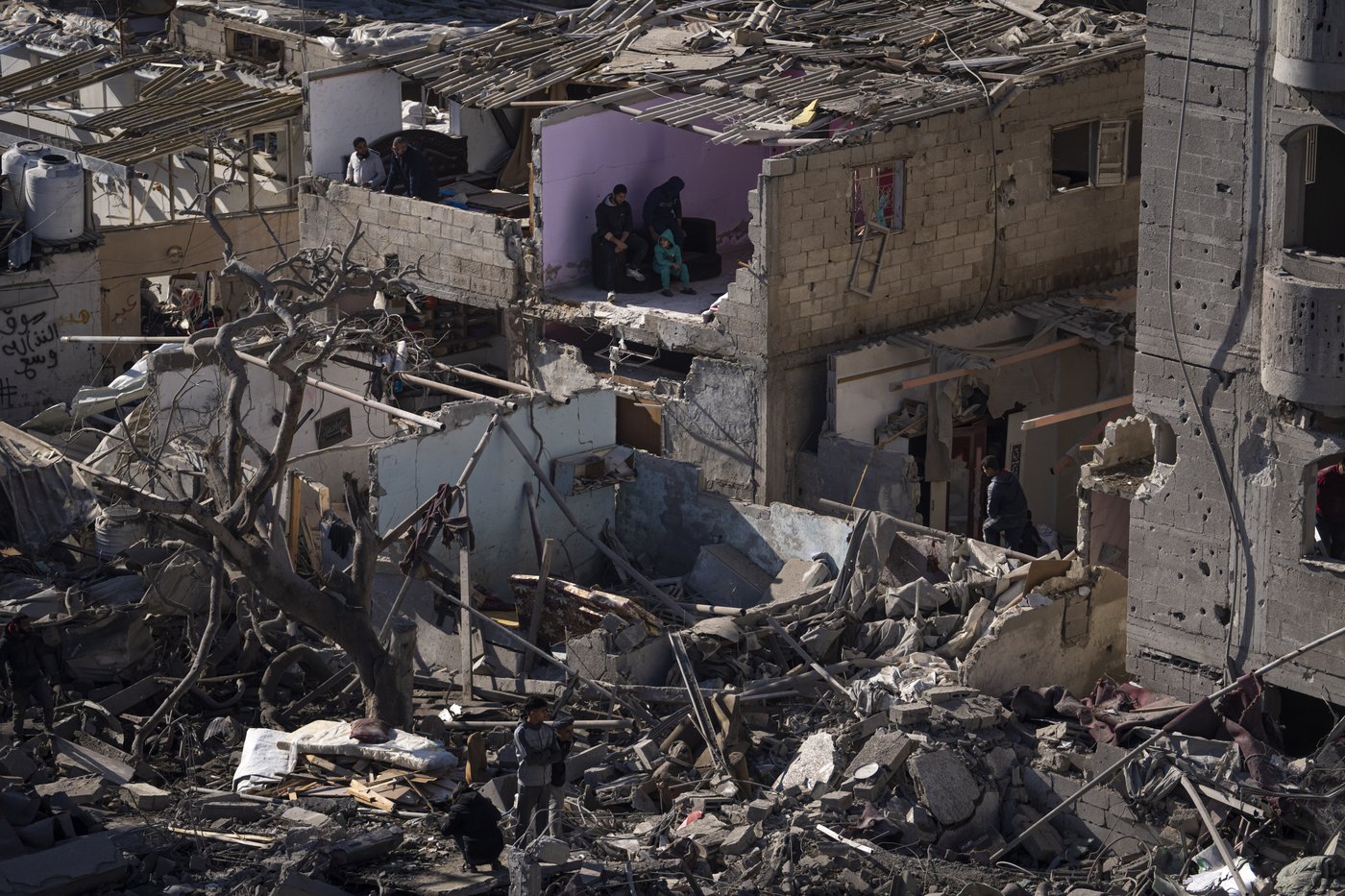 Takeaways from AP's report on the destruction in Gaza a year into the war | iNFOnews.ca