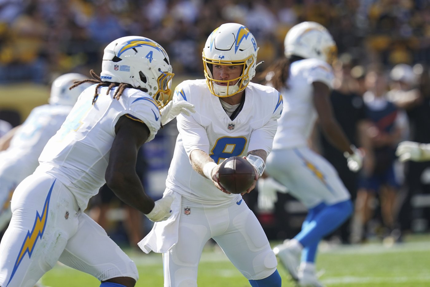 Justin Fields shines as the Steelers move to 3-0 with a 20-10 win over the Chargers | iNFOnews.ca Justin Fields shines as the Steelers move to 3-0 with a 20-10 win over the Chargers | iNFOnews.ca