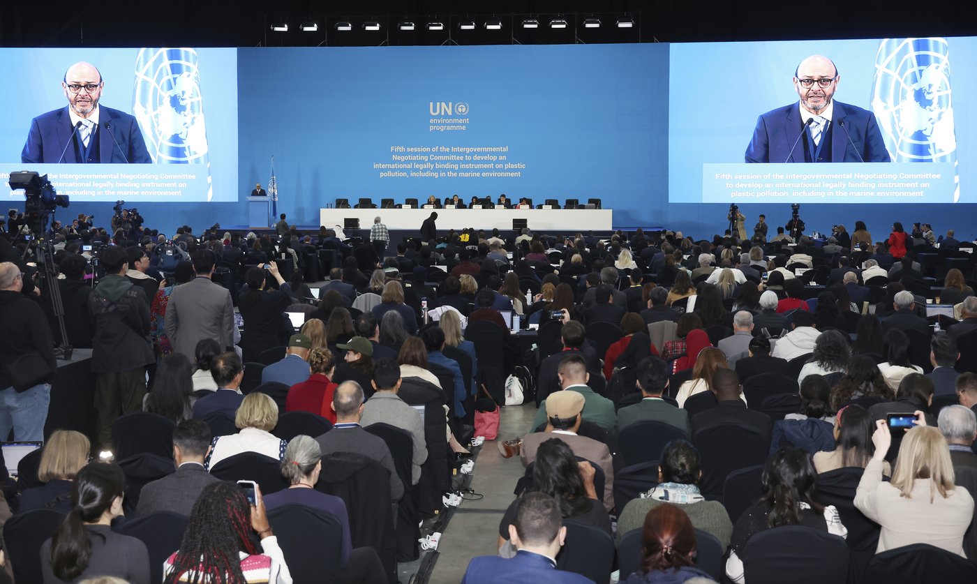 Outcome remains unclear as final UN plastic treaty talks reaches halfway mark | iNFOnews.ca