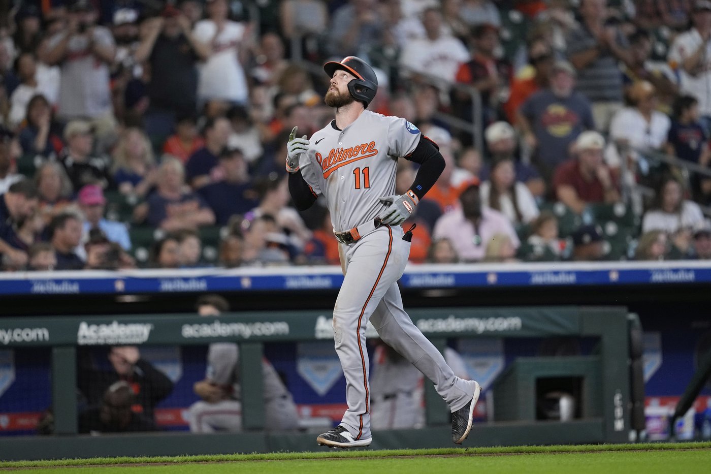 One game after career night (4H, 5RBI), Orioles 3B Westburg leaves game in Boston with sore ankle | iNFOnews.ca One game after career night (4H, 5RBI), Orioles 3B Westburg leaves game in Boston with sore ankle | iNFOnews.ca