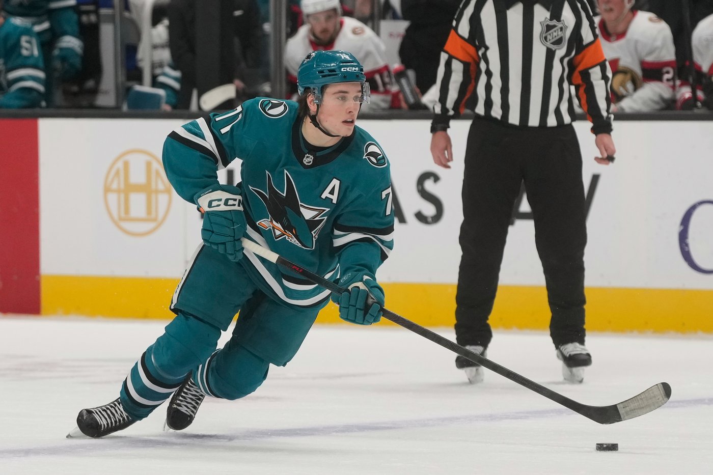 Flames defenceman Rasmus Andersson named NHL's first star of the week | iNFOnews.ca