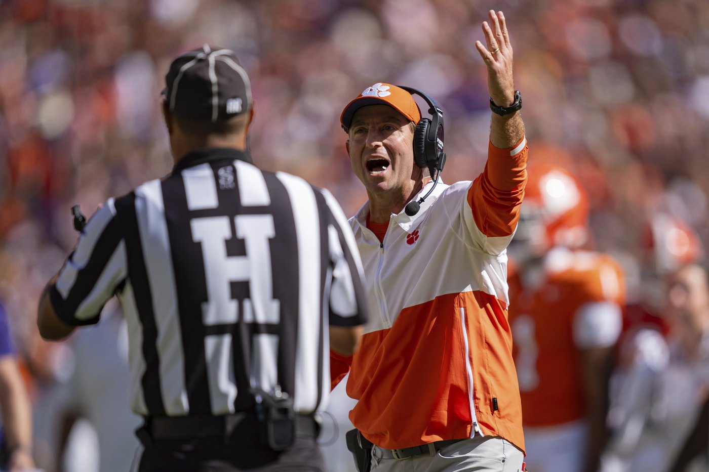 Clemson coach Dabo Swinney challenged at poll when out to vote in election | iNFOnews.ca