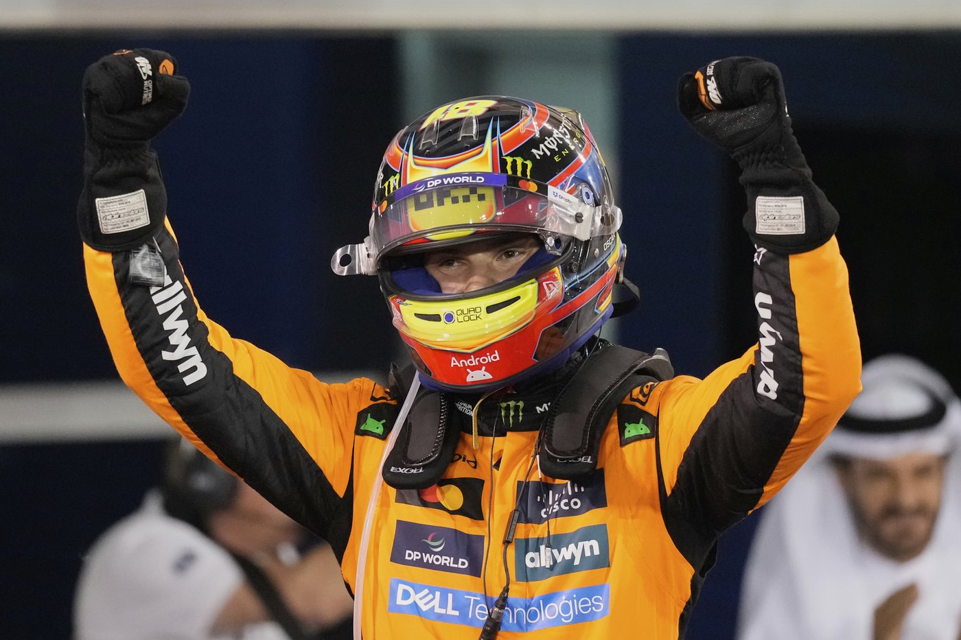 Oscar Piastri cruises to win at Bahrain Grand Prix, with Lando Norris third | iNFOnews.ca