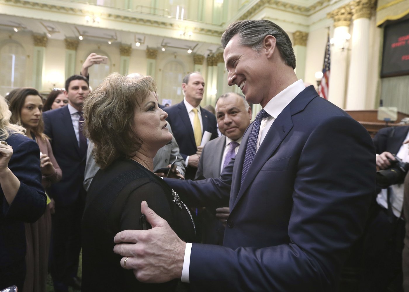California governor signs law increasing penalty for soliciting minors to a felony | iNFOnews.ca California governor signs law increasing penalty for soliciting minors to a felony | iNFOnews.ca