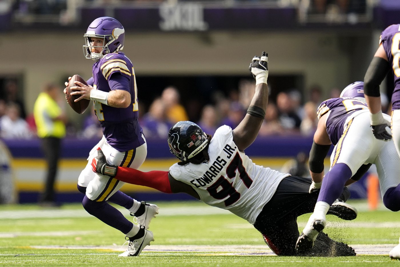 Sam Darnold is thriving with the Vikings while getting the most support he's had in the NFL | iNFOnews.ca Sam Darnold is thriving with the Vikings while getting the most support he's had in the NFL | iNFOnews.ca