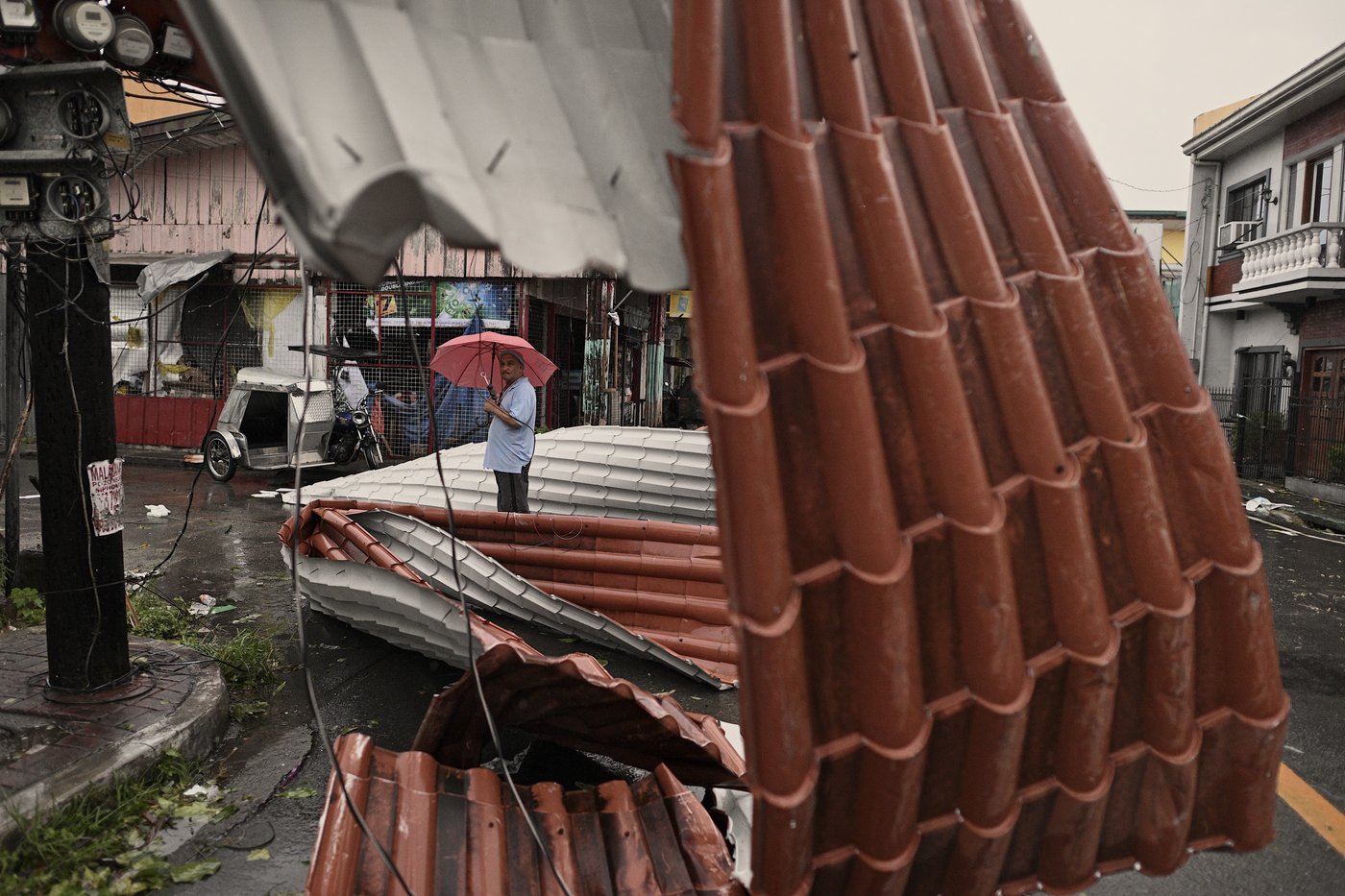 Typhoon Man-yi leaves 7 dead in Philippines and worsens crisis from back-to-back storms | iNFOnews.ca