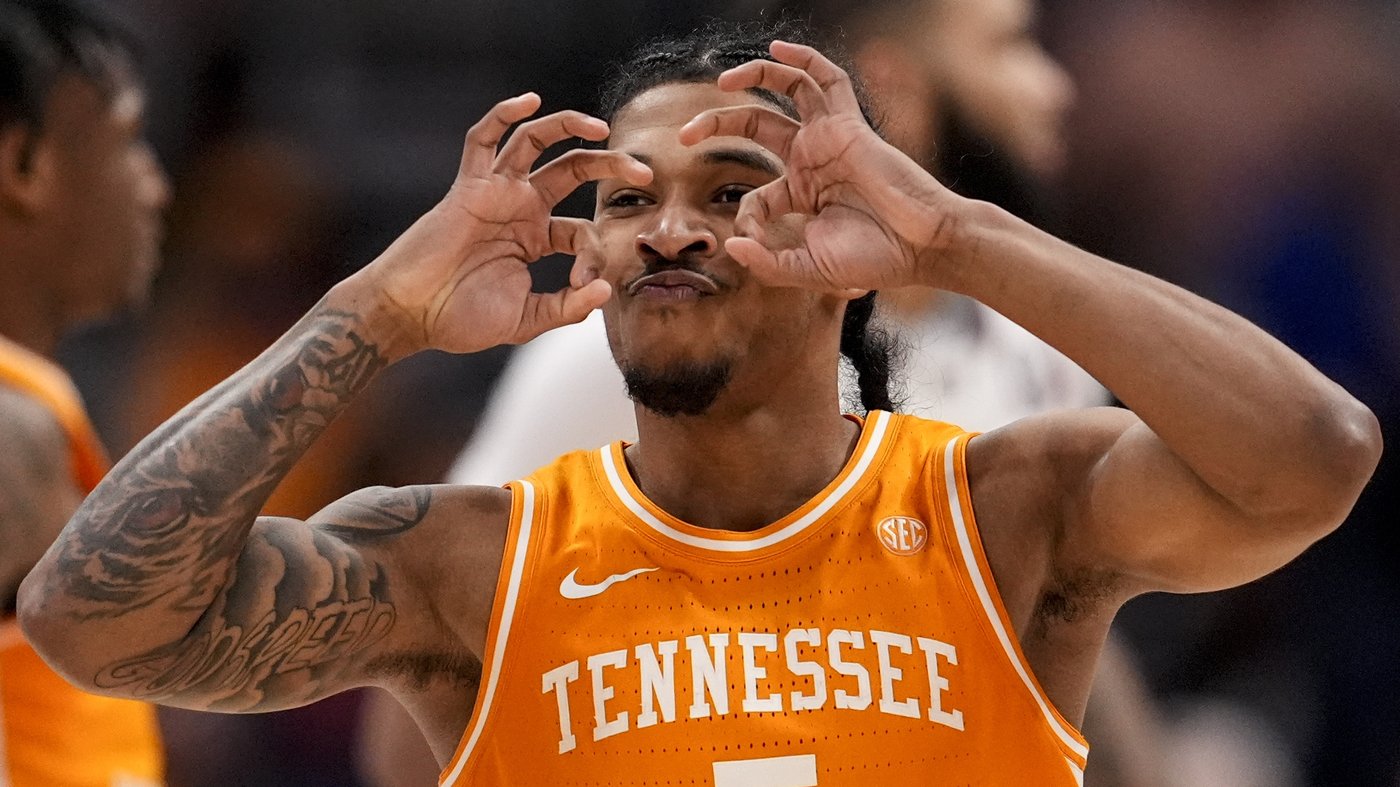 Zakai Zeigler eager to finish his March Madness tenure getting the Vols to their 1st Final Four | iNFOnews.ca Zakai Zeigler eager to finish his March Madness tenure getting the Vols to their 1st Final Four | iNFOnews.ca