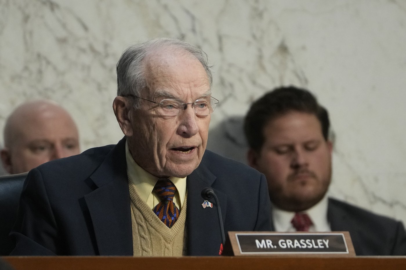 Senator opens inquiry into US Center for SafeSport’s hiring of investigator charged with sex crimes | iNFOnews.ca