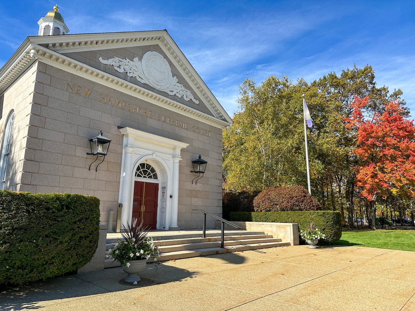 New Hampshire court rules in clergy abuse case that 2020 law cannot be applied retroactively | iNFOnews.ca