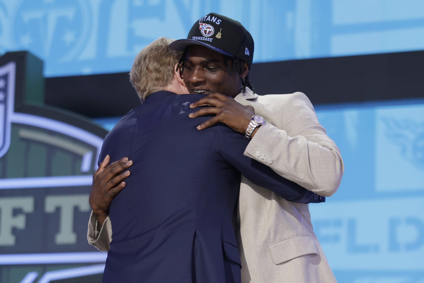 PHOTO COLLECTION: NFL Draft | iNFOnews.ca PHOTO COLLECTION: NFL Draft | iNFOnews.ca