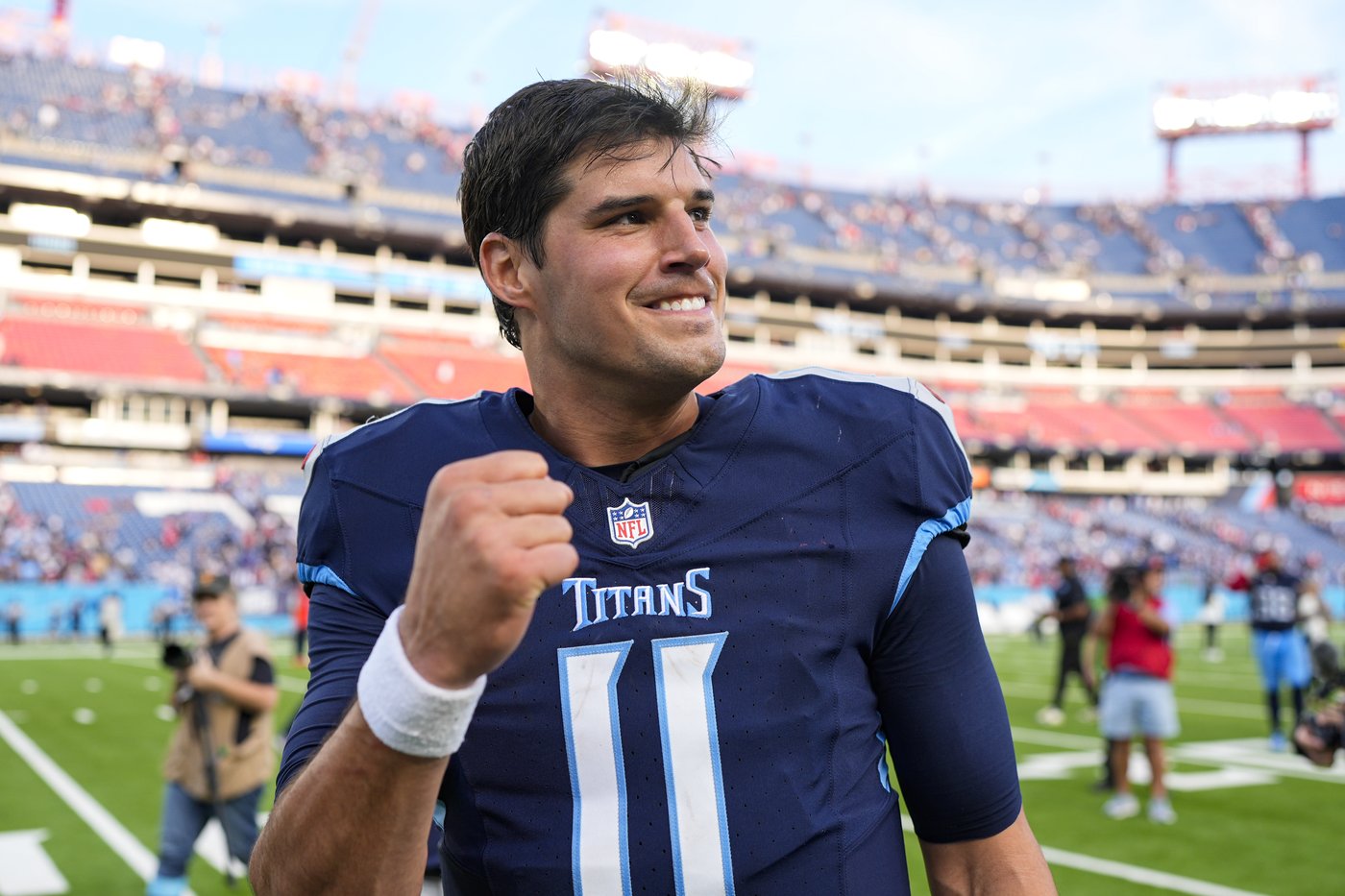 Nick Folk's 25-yard field goal in OT helps Titans edge the Pats 20-17 | iNFOnews.ca Nick Folk's 25-yard field goal in OT helps Titans edge the Pats 20-17 | iNFOnews.ca