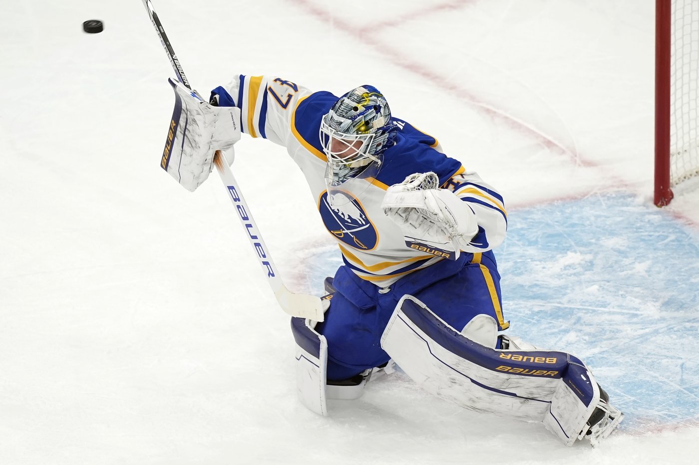 Tuch scores 2 and Sabres beat Blue Jackets 3-2 to enjoy 1st 4-game winning streak in 2 years | iNFOnews.ca Tuch scores 2 and Sabres beat Blue Jackets 3-2 to enjoy 1st 4-game winning streak in 2 years | iNFOnews.ca