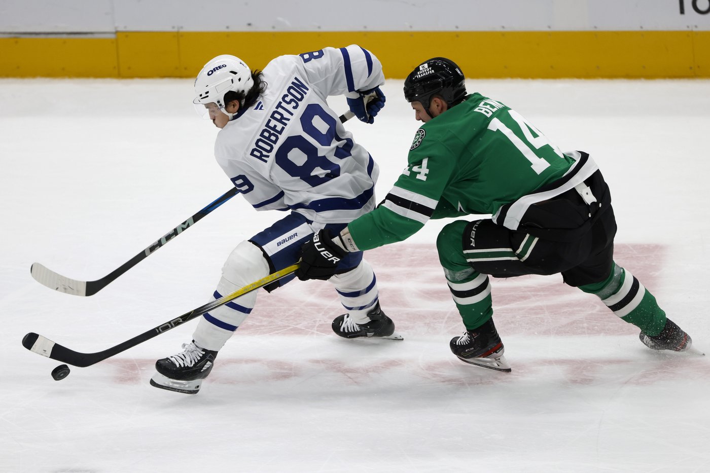 Nicholas Robertson part of key goals for Toronto in 5-3 win over Dallas and his older brother | iNFOnews.ca