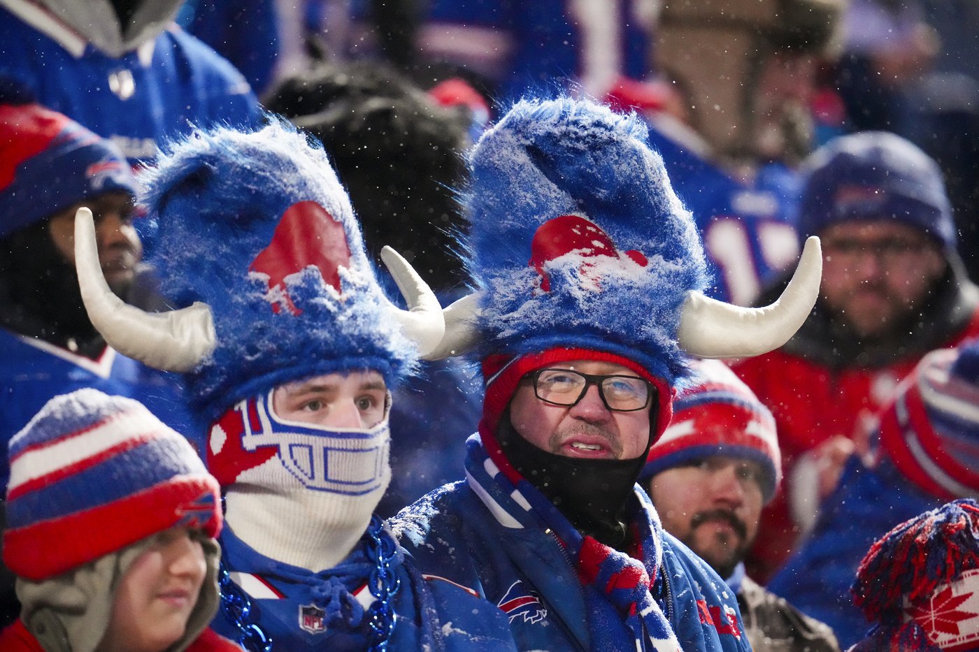 Josh Allen scores 2 TDs, Bills force 3 turnovers to beat Ravens 27-25 and reach AFC title game | iNFOnews.ca Josh Allen scores 2 TDs, Bills force 3 turnovers to beat Ravens 27-25 and reach AFC title game | iNFOnews.ca