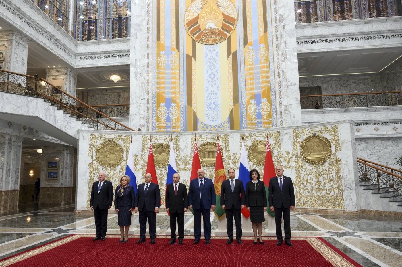 Putin signs agreement offering Russia's security guarantees to ally Belarus | iNFOnews.ca Putin signs agreement offering Russia's security guarantees to ally Belarus | iNFOnews.ca