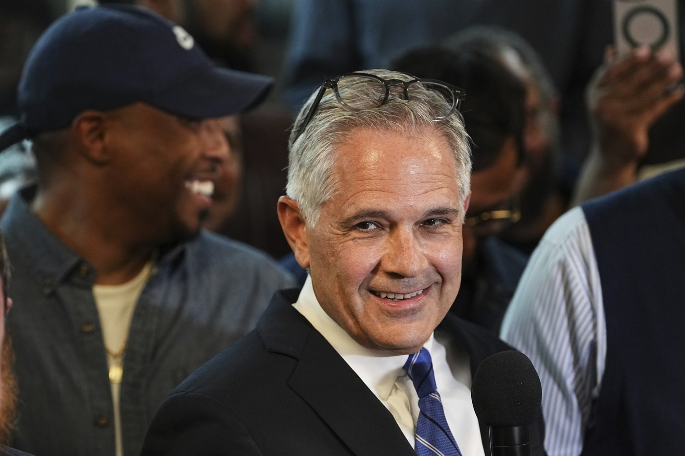 Larry Krasner wins Philadelphia’s Democratic primary for a third term as district attorney | iNFOnews.ca Larry Krasner wins Philadelphia’s Democratic primary for a third term as district attorney | iNFOnews.ca