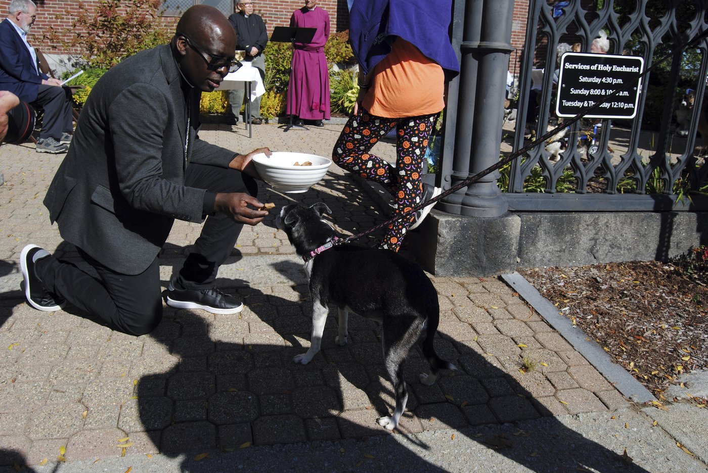 Bring your pets to church, Haitian immigrant priest tells worshippers. 'I am not going to eat them.' | iNFOnews.ca Bring your pets to church, Haitian immigrant priest tells worshippers. 'I am not going to eat them.' | iNFOnews.ca