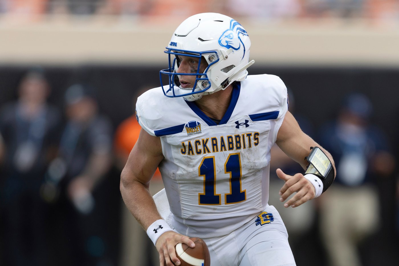 Iowa's Mark Gronowski ready for season, eager for contact as Hawkeyes hope for improved QB play | iNFOnews.ca