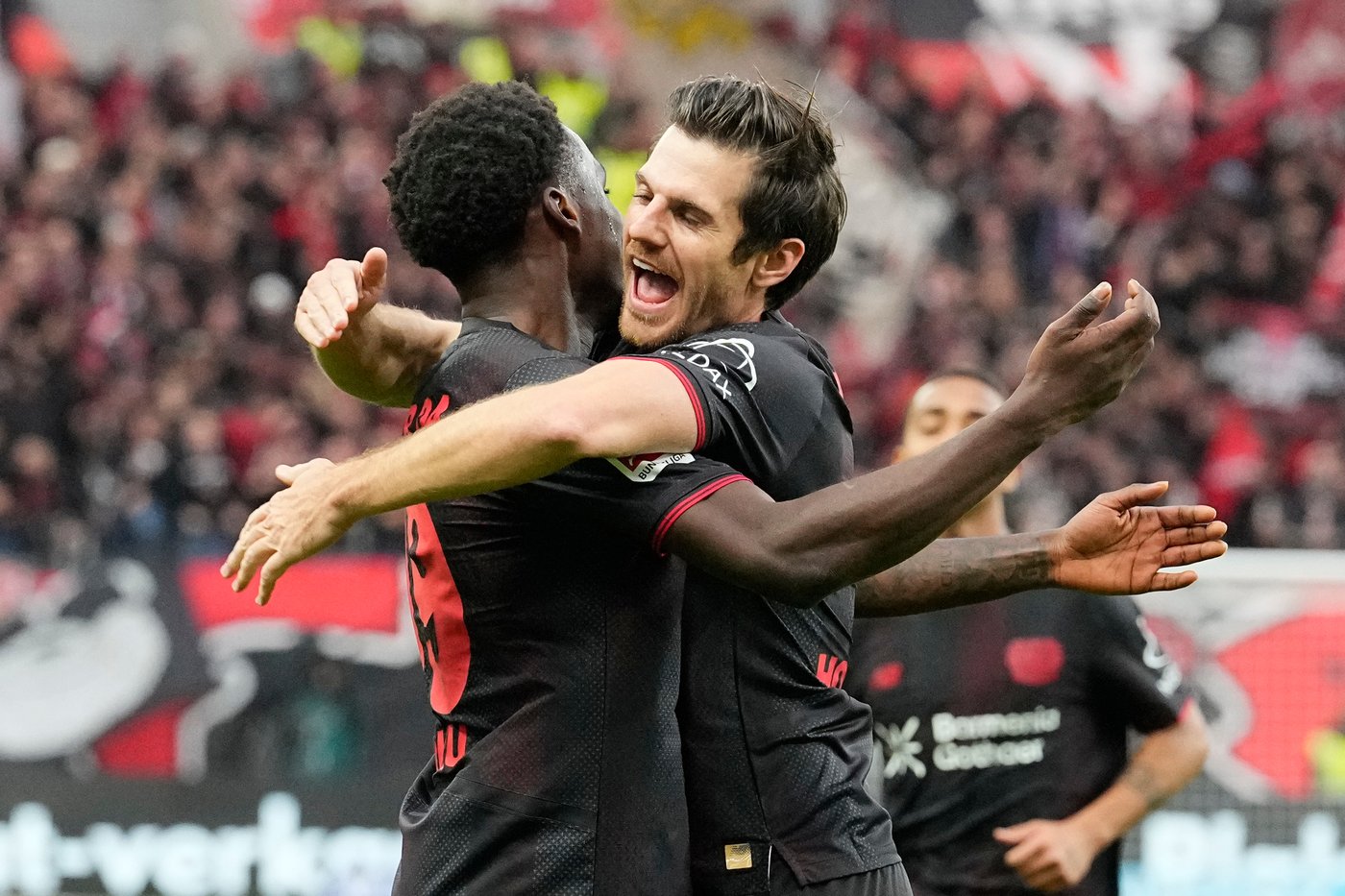 Leverkusen beats Freiburg in the Bundesliga to bounce back from 7-2 PSG rout | iNFOnews.ca Leverkusen beats Freiburg in the Bundesliga to bounce back from 7-2 PSG rout | iNFOnews.ca