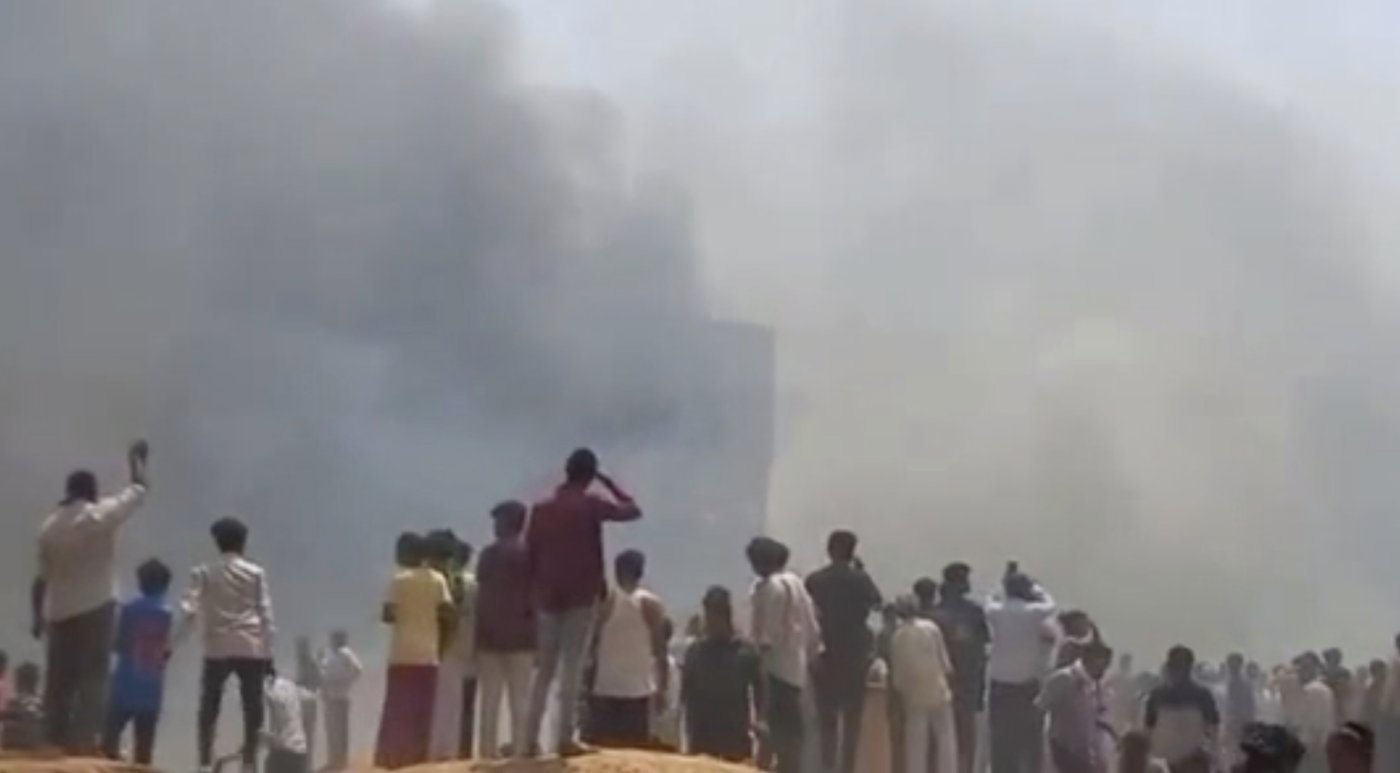 London-bound Air India flight with more than 240 aboard crashes after takeoff from Ahmedabad, India | iNFOnews.ca