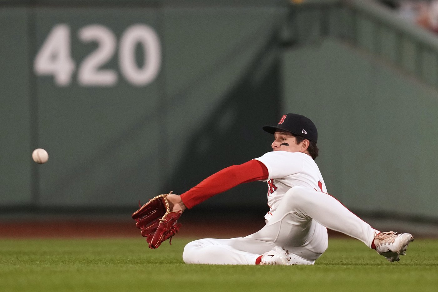 Roman Anthony's first MLB hit and sliding catch lead Red Sox to victory over Rays | iNFOnews.ca Roman Anthony's first MLB hit and sliding catch lead Red Sox to victory over Rays | iNFOnews.ca