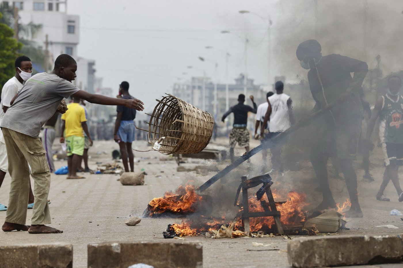 Togo rocked by protests over reforms that could extend President Gnassingbé's rule | iNFOnews.ca Togo rocked by protests over reforms that could extend President Gnassingbé's rule | iNFOnews.ca
