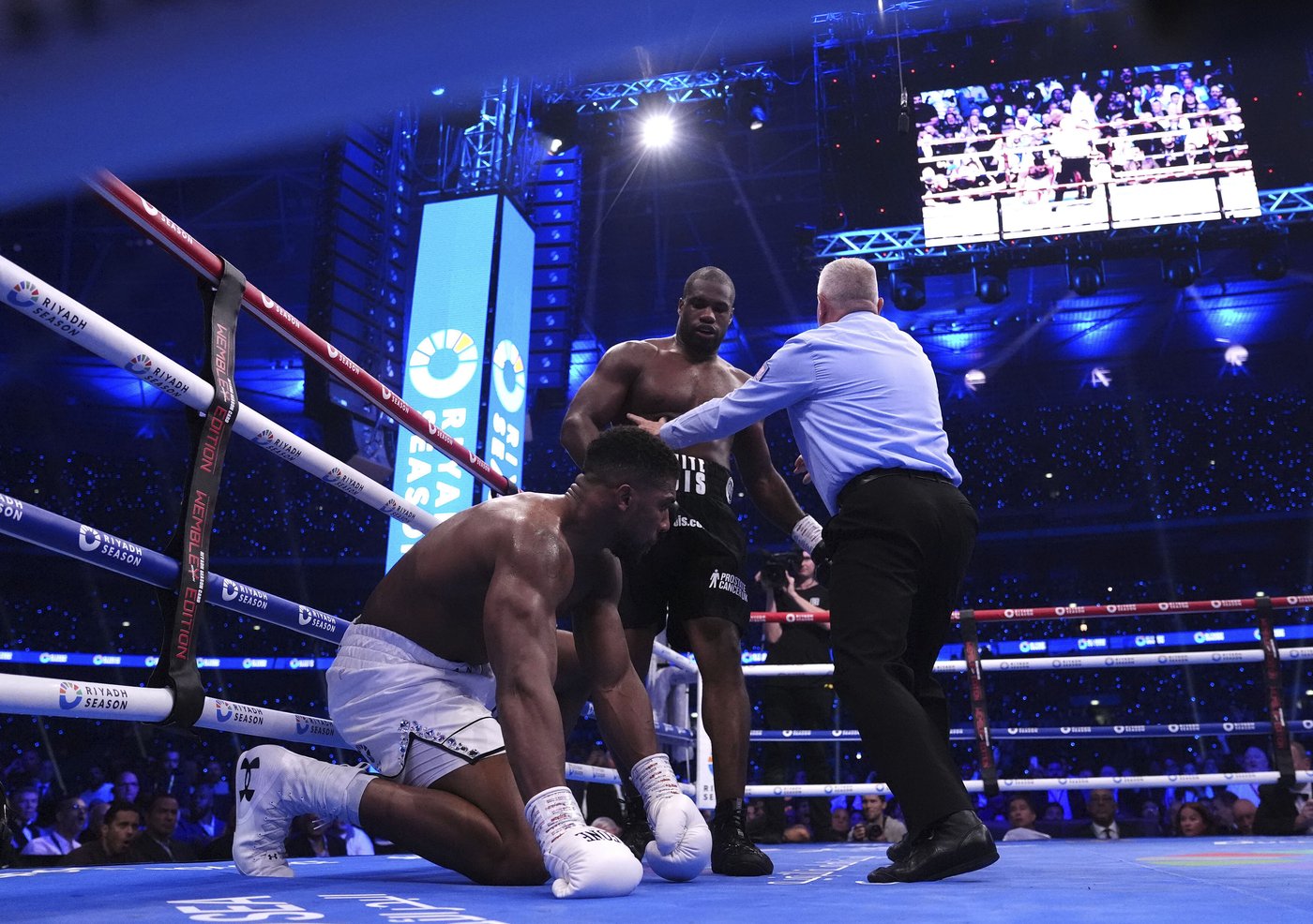 Dubois beats up Joshua to retain IBF heavyweight title with brutal 5th-round knockout | iNFOnews.ca Dubois beats up Joshua to retain IBF heavyweight title with brutal 5th-round knockout | iNFOnews.ca