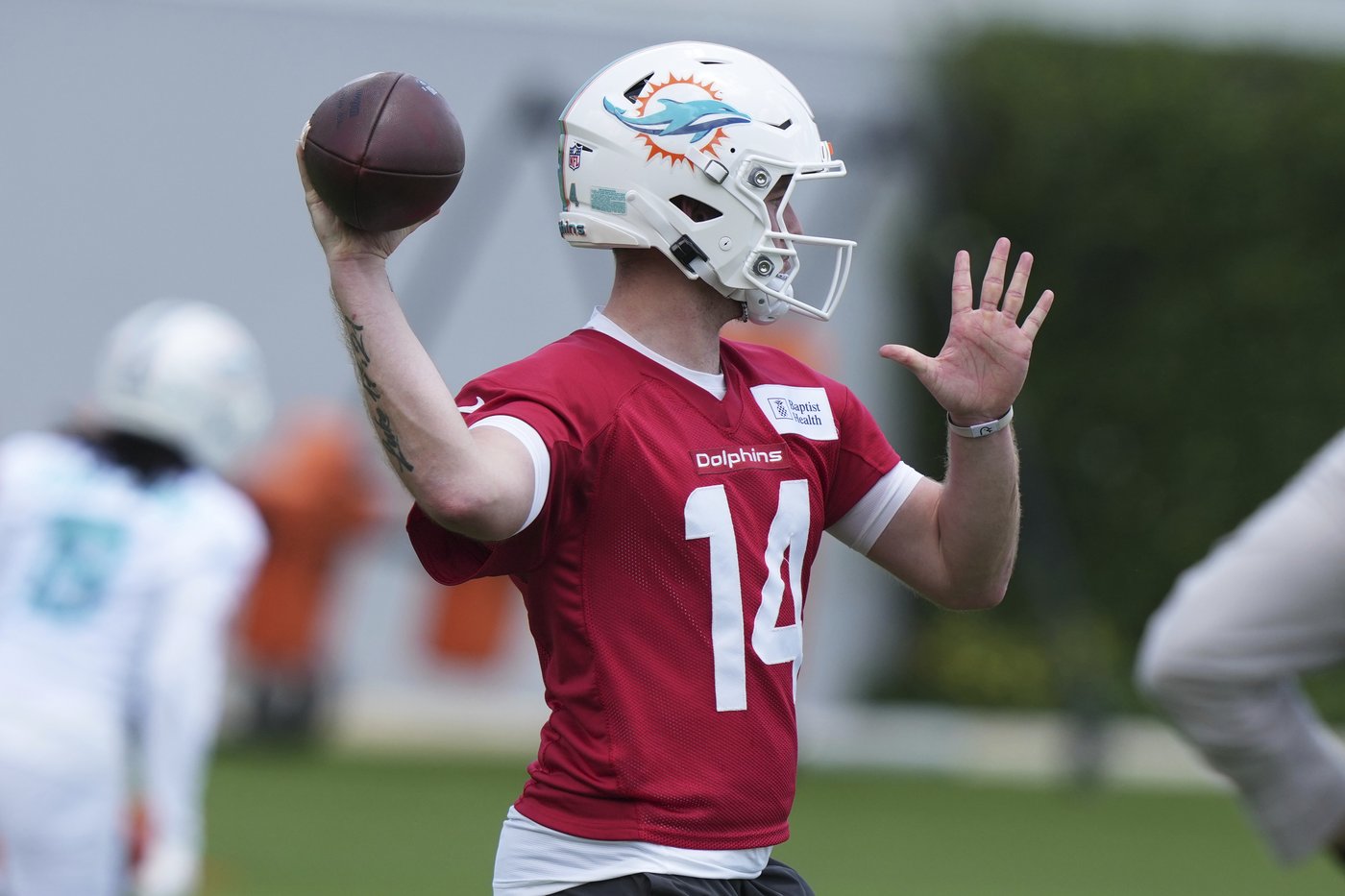 Quinn Ewers is past surprising slip in the draft, now the Dolphins QB is aiming to 'go get noticed' | iNFOnews.ca