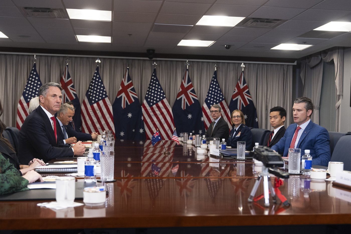 Australia's defense minister downplays concerns over Pentagon review of multi-billion submarine deal | iNFOnews.ca Australia's defense minister downplays concerns over Pentagon review of multi-billion submarine deal | iNFOnews.ca