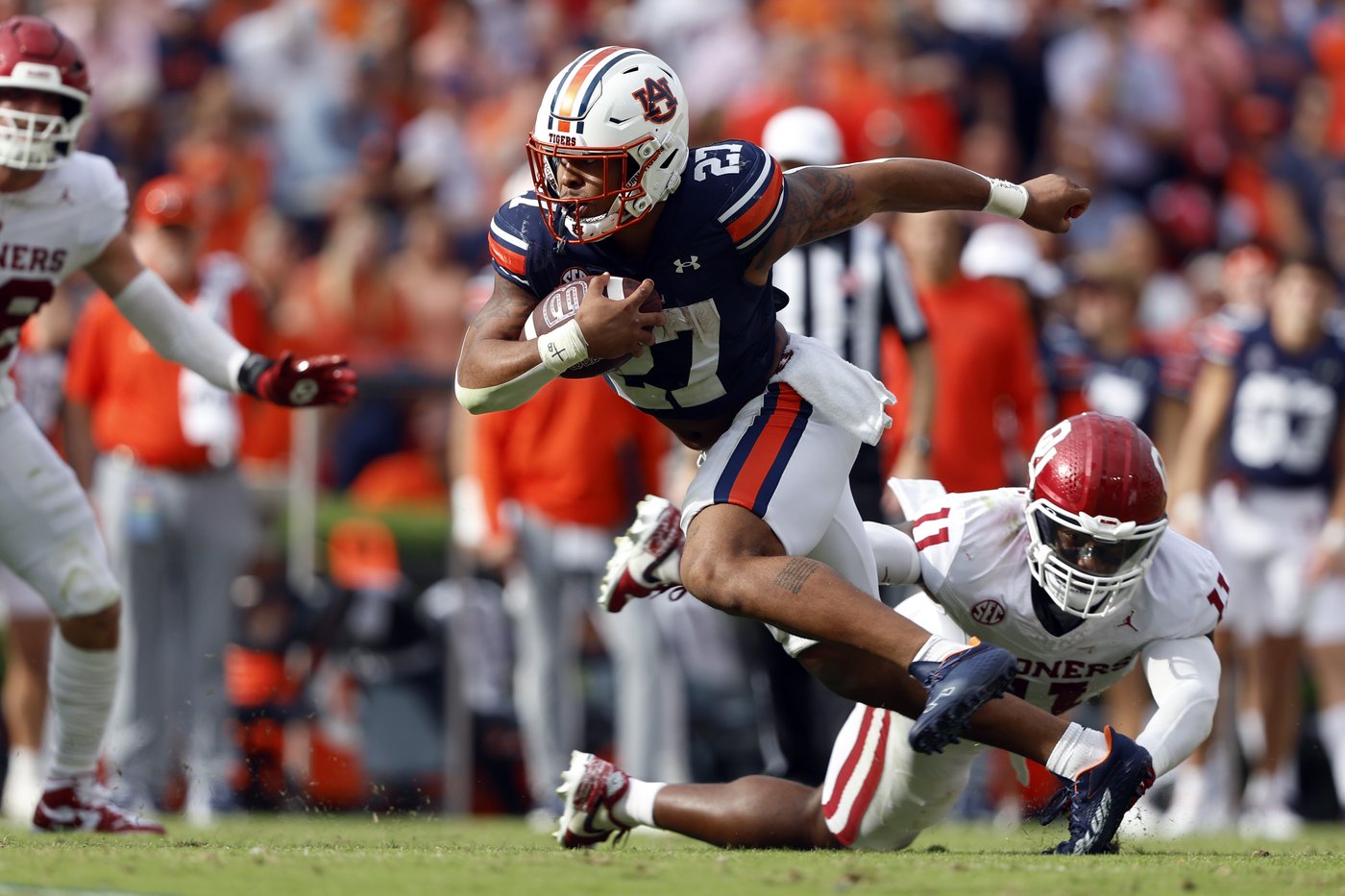 No. 21 Oklahoma rallies late, stuns Auburn for first-ever Southeastern Conference win | iNFOnews.ca No. 21 Oklahoma rallies late, stuns Auburn for first-ever Southeastern Conference win | iNFOnews.ca