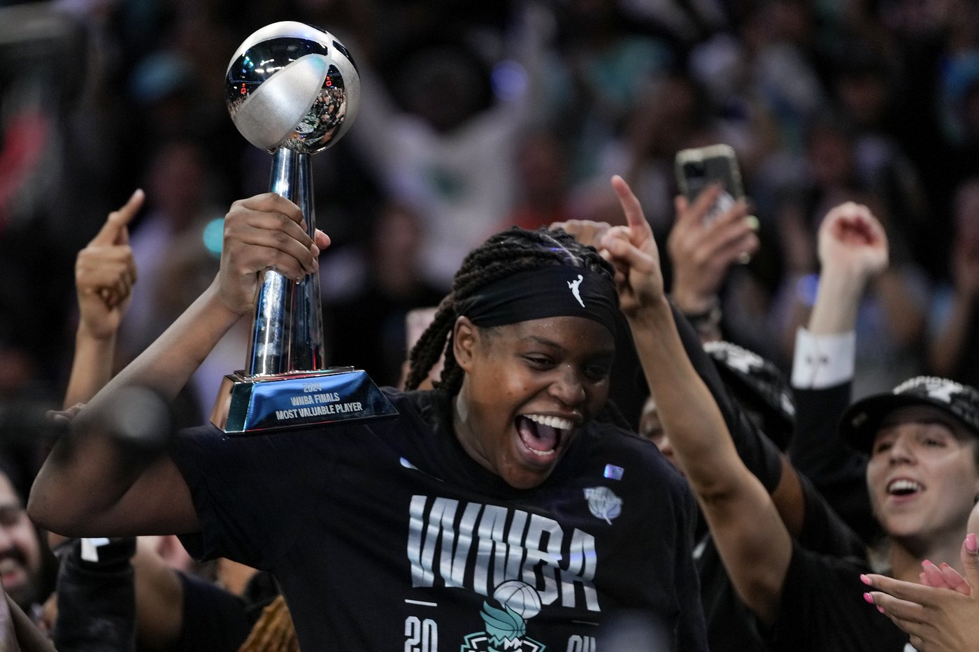 Jonquel Jones delivers WNBA Finals MVP performance to bail out Ice-cold Ionescu and Stewart | iNFOnews.ca Jonquel Jones delivers WNBA Finals MVP performance to bail out Ice-cold Ionescu and Stewart | iNFOnews.ca