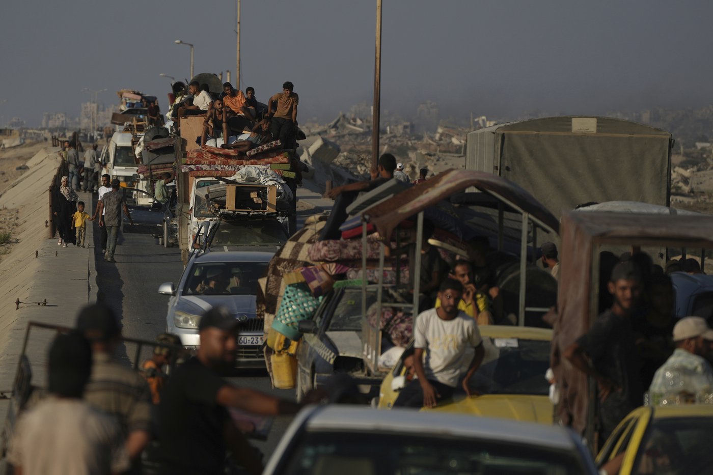 Israel soon will halt or slow aid to northern Gaza as military offensive grows | iNFOnews.ca Israel soon will halt or slow aid to northern Gaza as military offensive grows | iNFOnews.ca