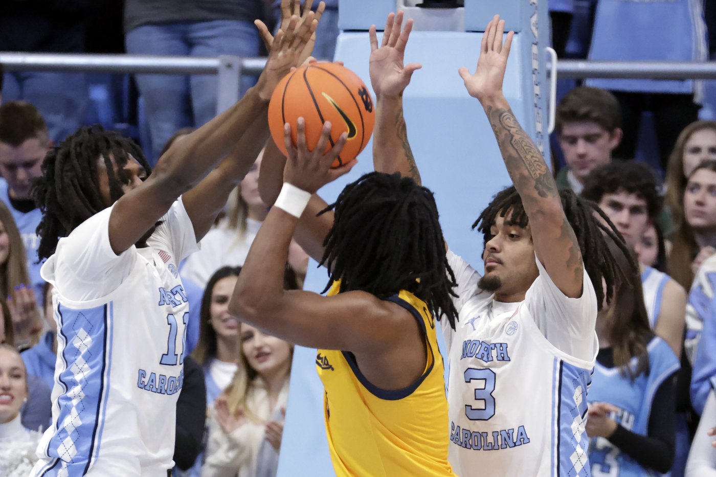 Jackson, Cadeau lead way as North Carolina defeats Cal 79-53 | iNFOnews.ca Jackson, Cadeau lead way as North Carolina defeats Cal 79-53 | iNFOnews.ca