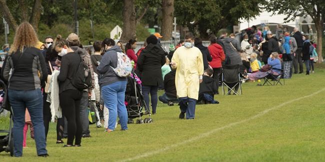 COVID-19 testing sites overwhelmed as cases rise, kids return to school | iNFOnews.ca