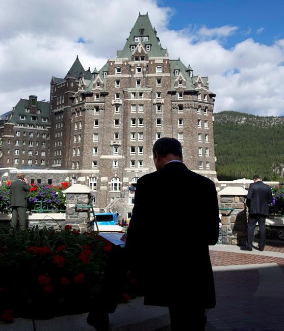Pandemic's impact to influence economy, social order for long time, forum told | iNFOnews.ca