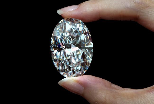 Huge Canadian white diamond sells for $20.9 million in Hong Kong online auction | iNFOnews.ca Huge Canadian white diamond sells for $20.9 million in Hong Kong online auction | iNFOnews.ca