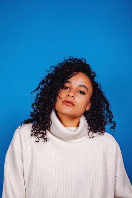 XOXO: Canada's Karena Evans to direct first two episodes of 'Gossip Girl' reboot | iNFOnews.ca XOXO: Canada's Karena Evans to direct first two episodes of 'Gossip Girl' reboot | iNFOnews.ca