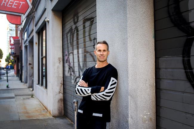 Streetwear marketplace StockX moves into Canada with Toronto authentication centre | iNFOnews.ca Streetwear marketplace StockX moves into Canada with Toronto authentication centre | iNFOnews.ca