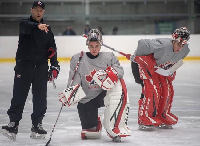 Calgary Flames restructure goalie coaching staff, bring Labarbera on board | iNFOnews.ca