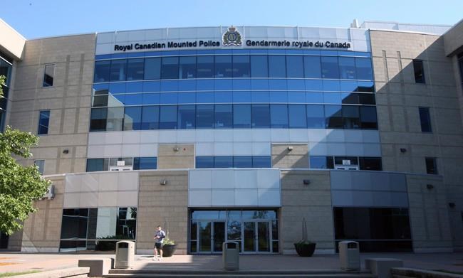 Woman alleges RCMP failed to protect her identity as source in homicide probe | iNFOnews.ca