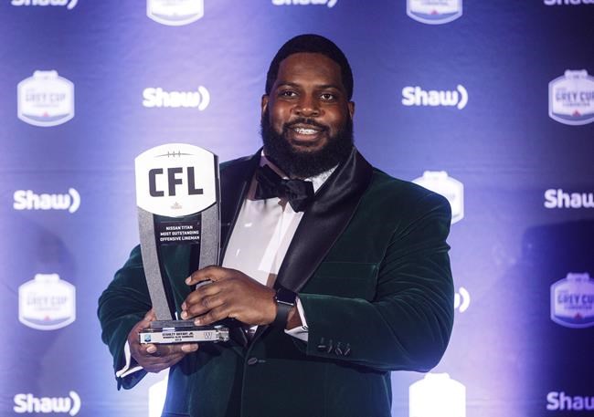 Star quarterback Cody Fajardo signs two-year extension with Saskatchewan Roughriders | iNFOnews.ca Star quarterback Cody Fajardo signs two-year extension with Saskatchewan Roughriders | iNFOnews.ca