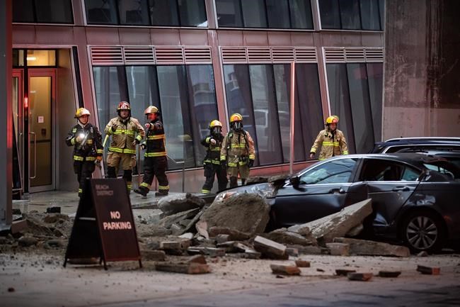 Vancouver blast that tore three-metre crater in sidewalk blamed on failed cables | iNFOnews.ca