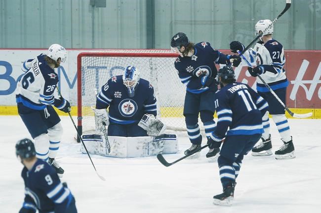 Game On: Manitoba approves NHL in Winnipeg, clearing way for play across Canada | iNFOnews.ca