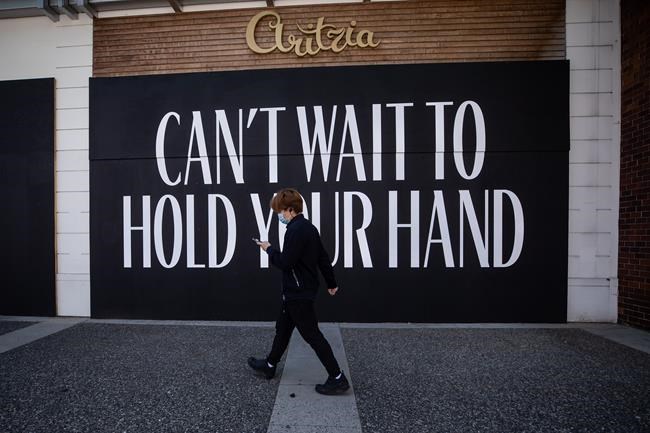 Aritzia optimistic about future but endures new round of store closures | iNFOnews.ca