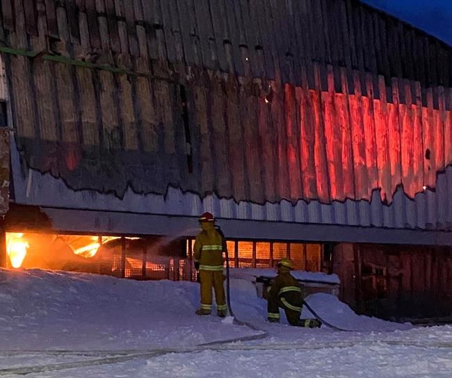 'Please don't panic:' Nunavut community under state of emergency after store fire | iNFOnews.ca 'Please don't panic:' Nunavut community under state of emergency after store fire | iNFOnews.ca