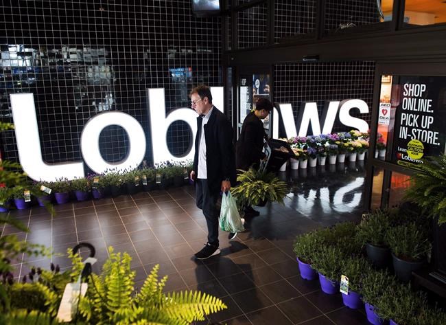 Environmental groups applaud Loblaw's commitment to phase out receipts with phenol | iNFOnews.ca