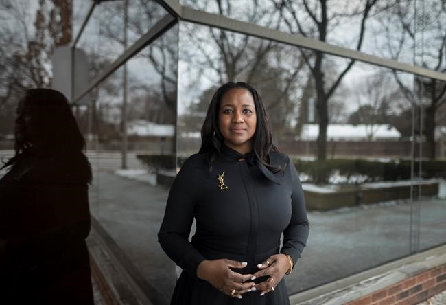 Ottawa should require banks to share race-related data on services: business groups | iNFOnews.ca